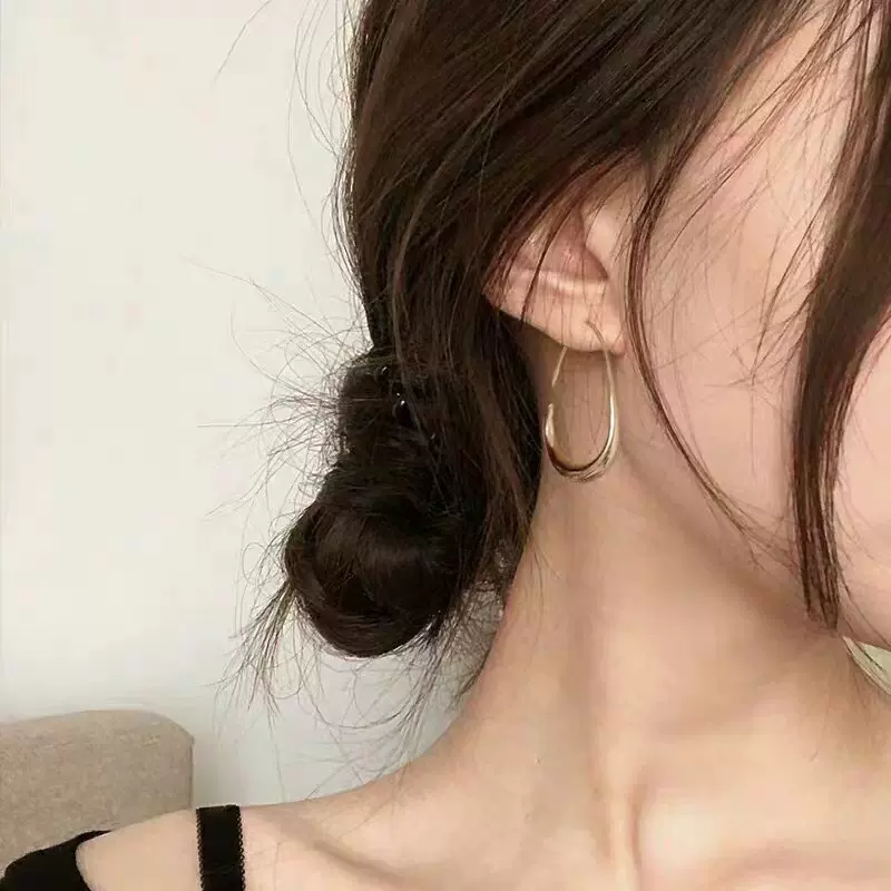 椭圆耳钉网红气质女耳饰简约复古港风耳坠个性欧美夸张大耳环