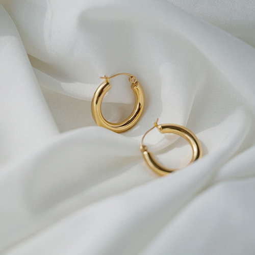 925 silver French hoop earrings for women ins style exaggerated personality light luxury simple internet celebrity earrings wholesale new trend