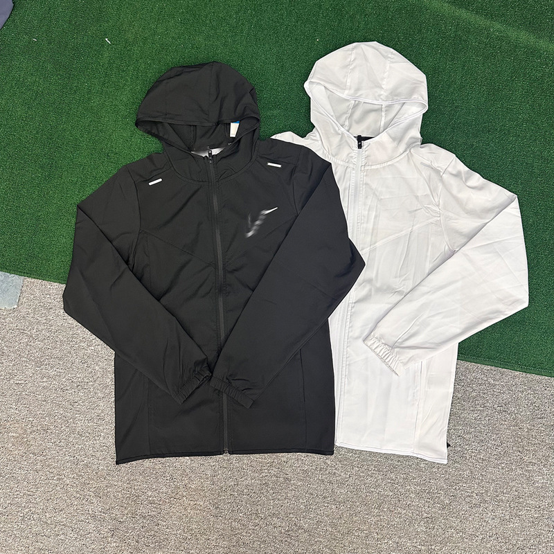 Foreign Trade Wholesale Outdoor Sun Protection Clothing Casual Lightweight Sports Breathable Couple Windproof Waterproof Anti-Sun Skin Clothing Jacket