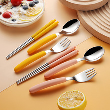 硅胶餐具插柄304不锈钢头叉勺月芽形状小学生叉勺筷三件套