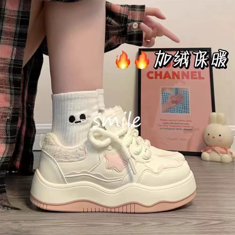 Взрывная осенняя и зимняя бархатная маття зеленая звездная доска обувь женская толстая подошва дикая женская обувь повседневная оригинальная белая обувь