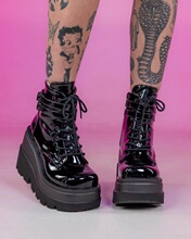 W 15085 Chunky Platform Buckle Lace Up Boots �ɸ�۴���ѥ