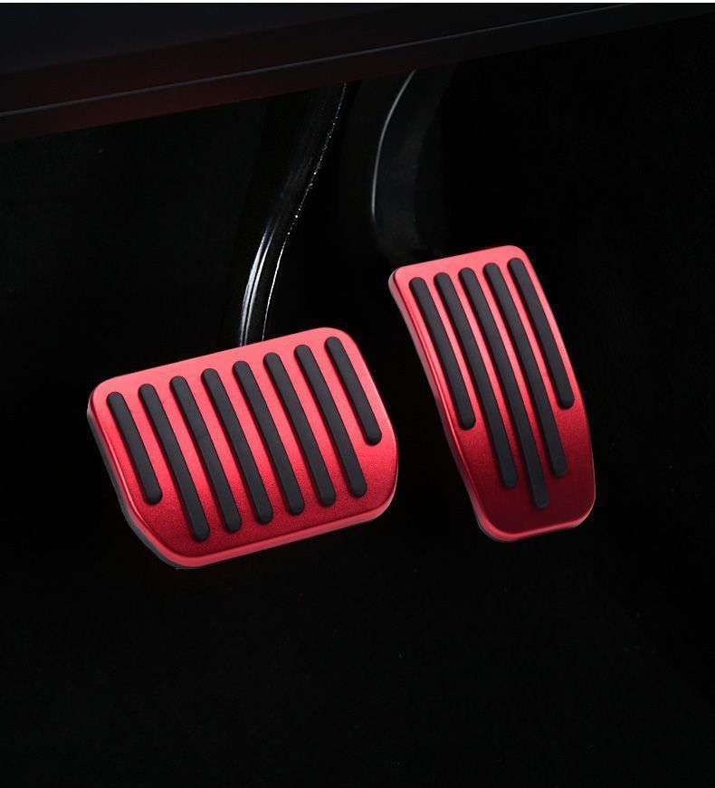 Suitable for Tesla Model Y3 Throttle Brake Rest Pedal Foot Interior Modification Accessories for Cross-Border E-Commerce