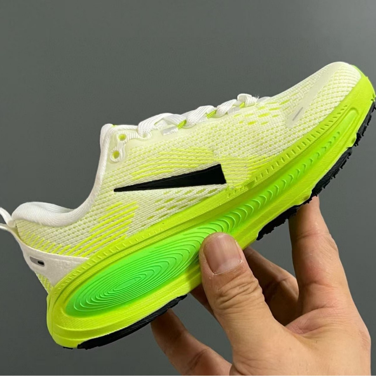 N9083 NK new mai * soft V * 18 children's parent-child cushioning sneaker