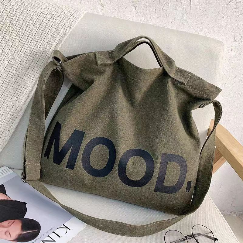 지퍼가 달린 무드 그린 씰