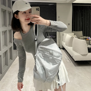 �\���¿�15L�ٴ���Ů�p������e�\�Ӱ��ճ�ͨ�ڰ����s�����p��