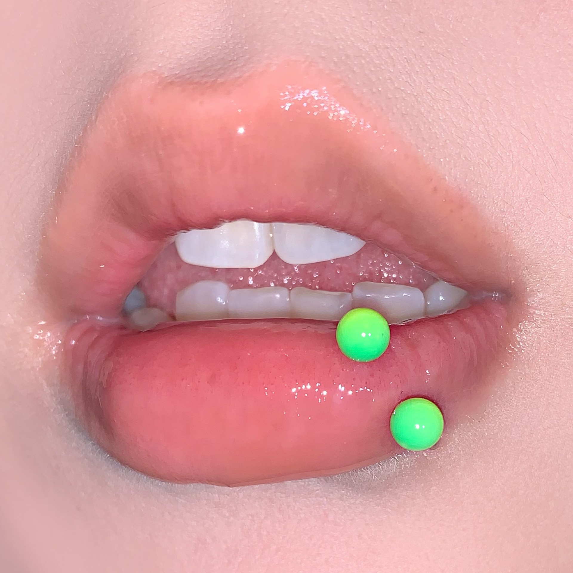 Pointed labret stud close-up product detail