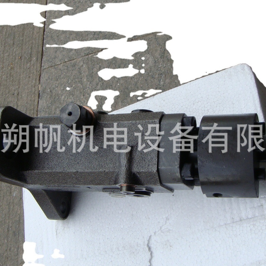 供应淄博6210船用柴油机喷油泵总成 210.4 IMO-51-01