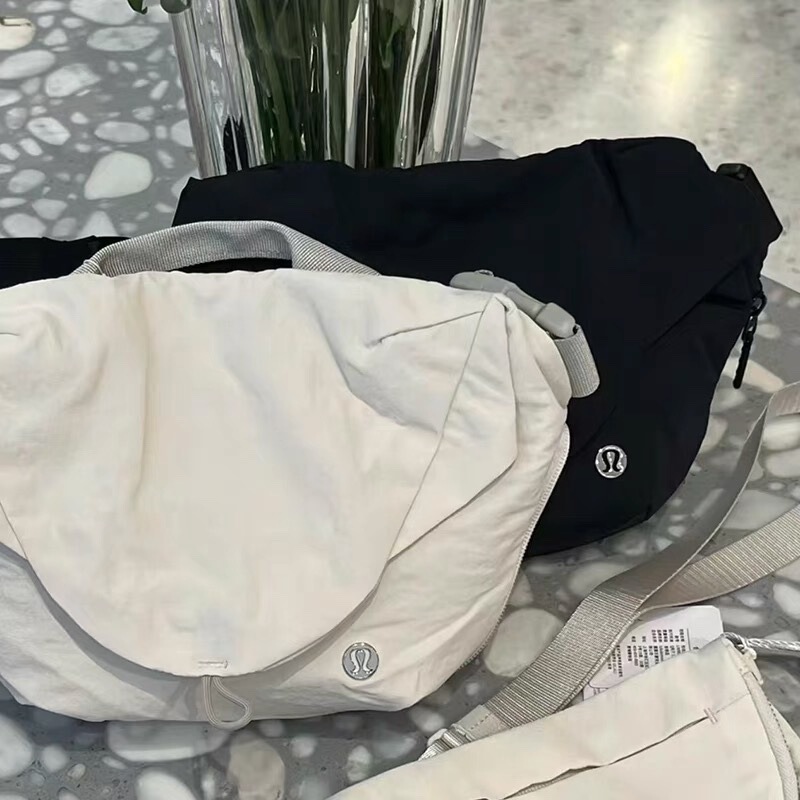 lululemon磁吸包3L运动斜挎包健身骑行腰包尼龙饺子单肩挎包|undefined