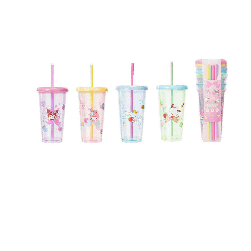 MINISO famosa taza de agua de calidad Sanrio serie taza de plástico de paja 4 piezas conjunto de taza de agua de 520mL portátil lindo