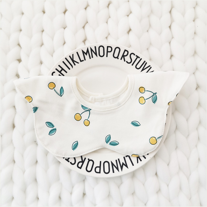 Bebé recién nacido otoño e invierno nuevo estilo flor saliva toalla algodón bebé impermeable escupir babero 360 grados rotación