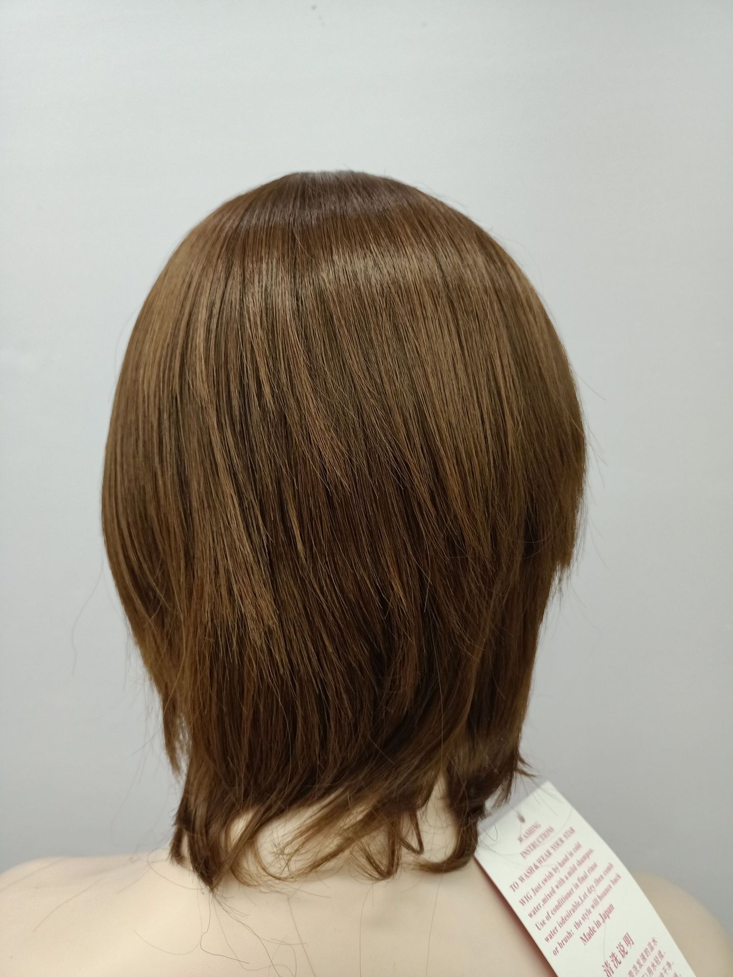 Peluca de fibra química al por mayor, peluca marrón corta de seda de alta temperatura, mecanismo completo