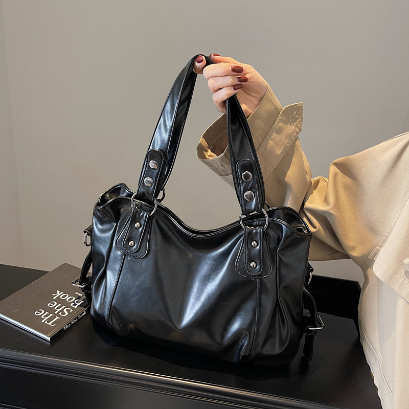 European and American Retro Solid Color PU Large Capacity Tote Bag, Soft Leather Casual Versatile Shoulder Bag for Commuting - Thumbnail 2