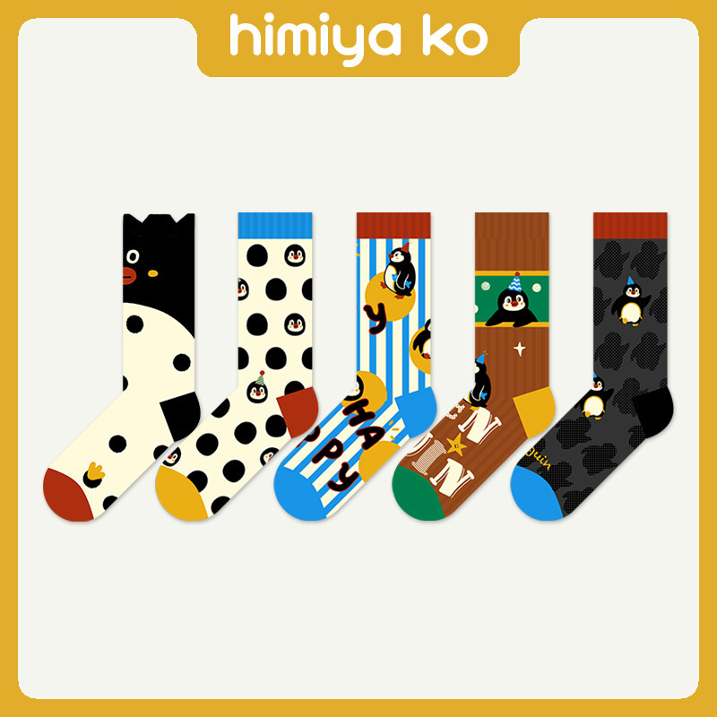 New Original Penguin cartoon socks College student cute polka dot trendy mid-calf socks women deodorant sweat-absorbent socks