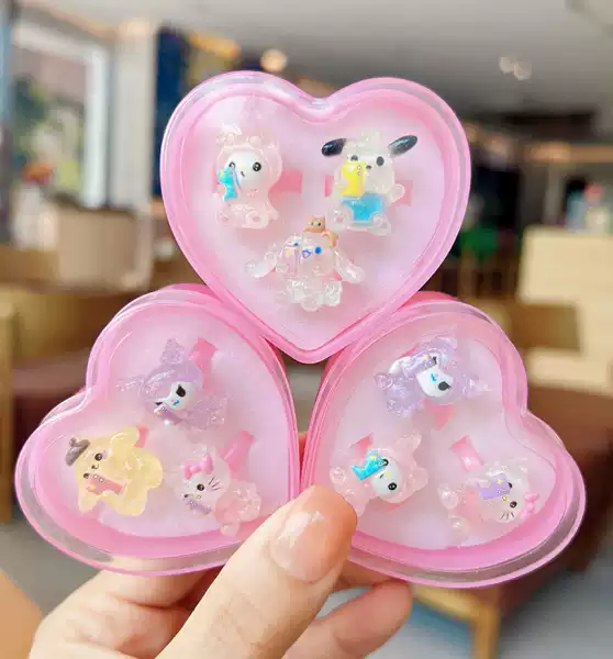 Sanrio, 1 коробка (стиль случайный)