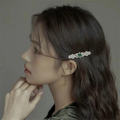 レアなグリーンのヘアピン、妖精のようなフレンチメタルヘアピン、高級サイド前髪クリップ、シンプルなカモノハシクリップ