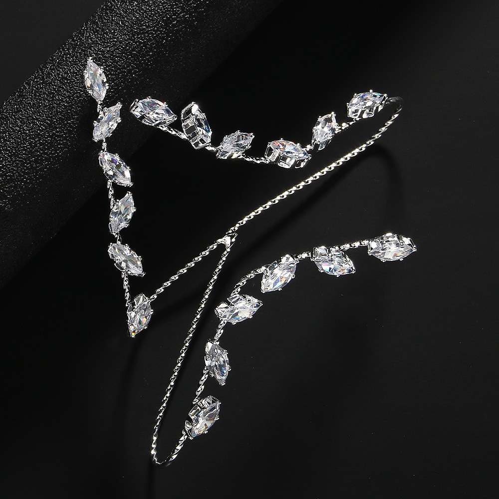 Brazalete de hojas de venta en caliente transfronteriza Europa y América de lujo zircon brazalete de apertura temperamento accesorios brazalete