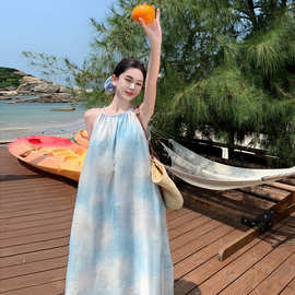 法式扎染蓝色挂脖连衣裙女装夏季新款海边气质显瘦长裙图片色