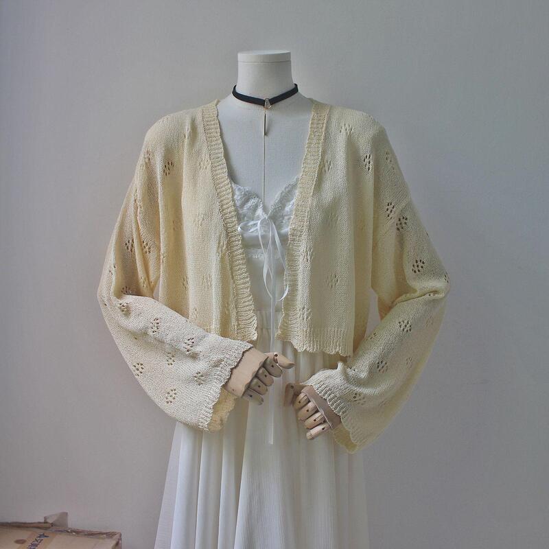 2026 Summer Cream-Colored Hollow Short Knit Cardigan, Slimming and Versatile, Sun Protection Air-Conditioning Cardigan, Light Yellow 2026 Summer Cream-Colored Hollow Short Knit Cardigan, Slimming and Versatile, Sun Protection Air-Conditioning Cardigan, Light Yellow