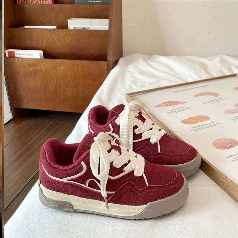 Корейские дикие маленькие белые туфли для женщин 2024 новые осенние повседневные туфли для обуви на толстой подошве, легкие студенческие женские туфли