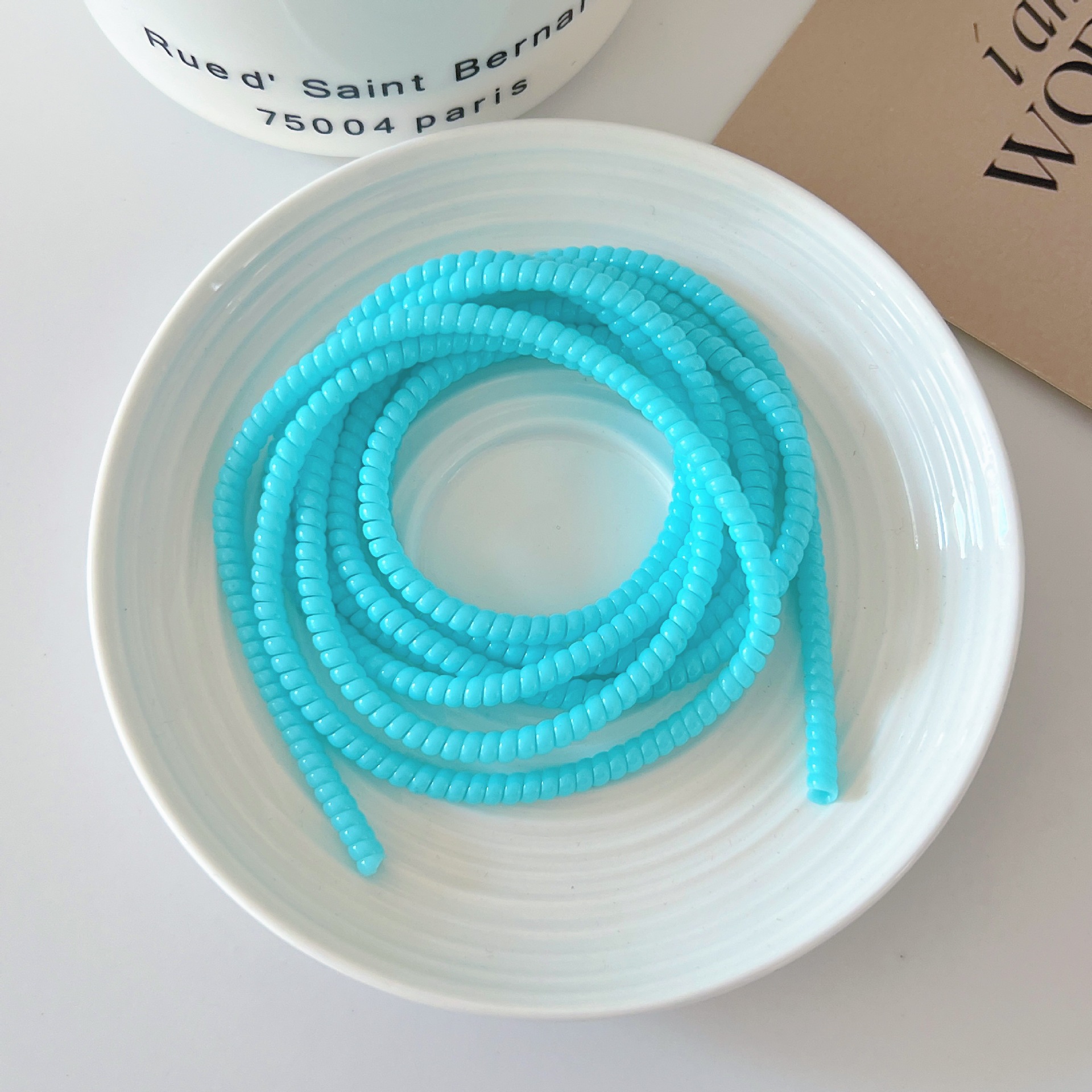 1,4 m 1,6 m cable de datos cuerda de protección anti-suciedad cable de teléfono móvil cuerda de bobinado anti-rotura cargador cubierta de protección de alambre