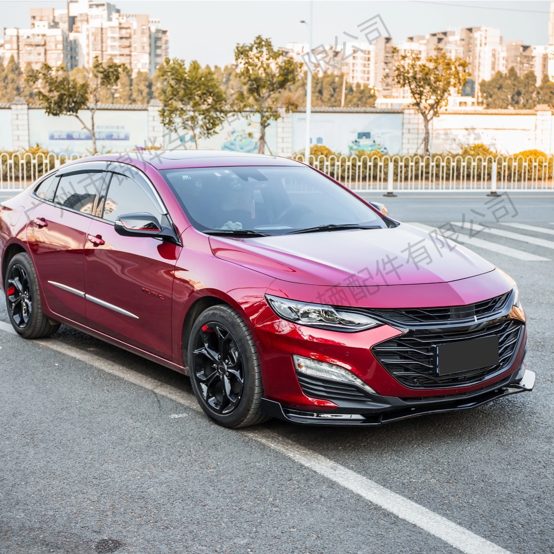 Suitable for 2018-24 Chevrolet Malibu Modified Front Shovel Front Bumper Lip Anti-Collision Three-Stage Small Surround