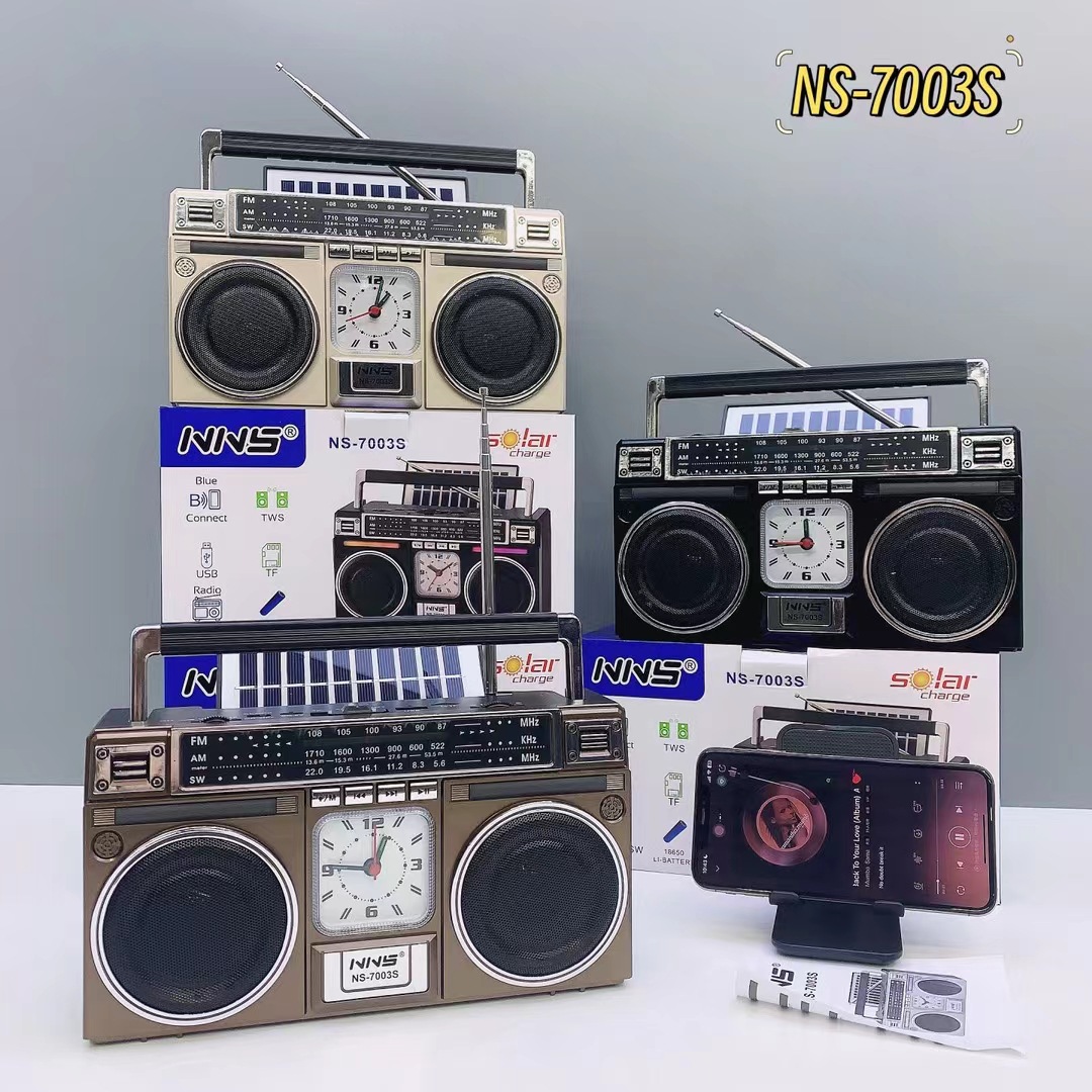새로운 NS-7003S 휴대용 야외 블루투스 스피커 라디오 태양 FM AM SW3 밴드 라디오