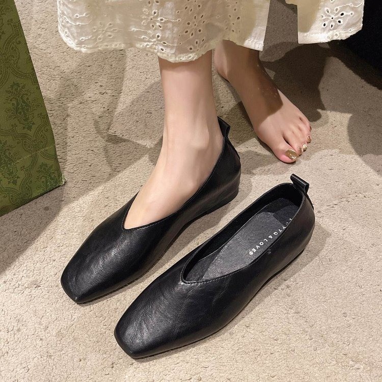 2026 estilo francés de tacones bajos suaves de un pie de cabeza cuadrada de boca superficial de pie fácil no cansarse zapatos de moda de viaje