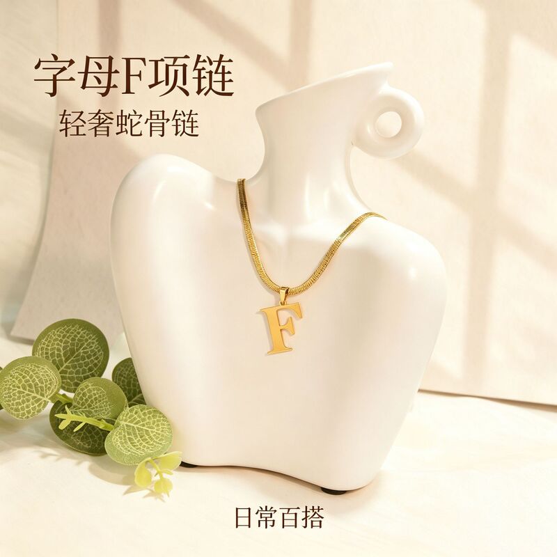 Cross-border Letter F Blade Chain Simple and Elegant Pendant Light Luxury Niche Collarbone Chain Versatile Neck Accessory for Commuting and Dating Cross-border Letter F Blade Chain Simple and Elegant Pendant Light Luxury Niche Collarbone Chain Versatile Neck Accessory for Commuting and Dating