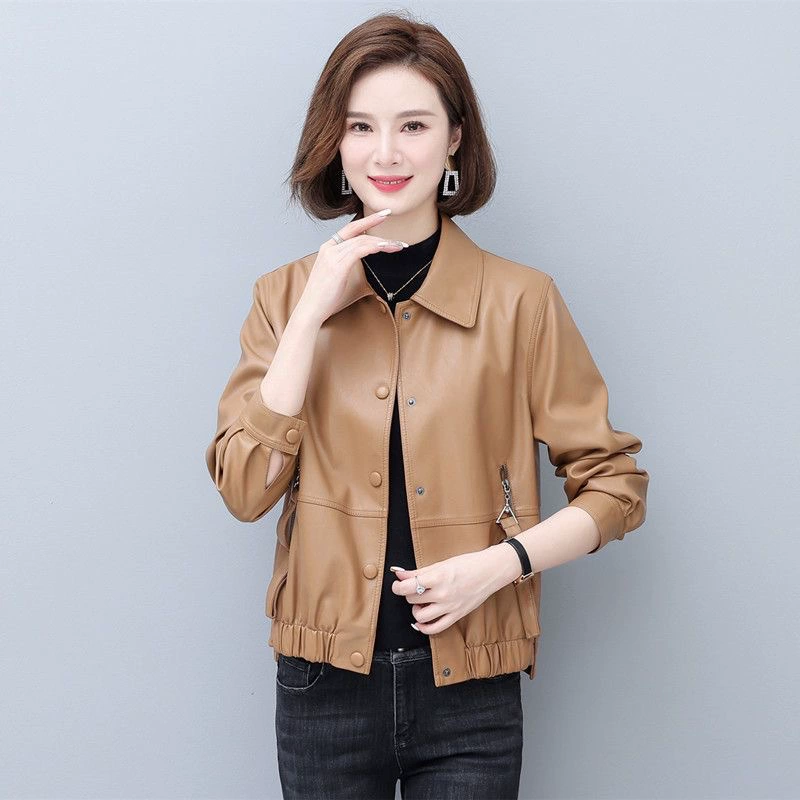 Короткая кожаная куртка больших размеров для женщин, весна-осень, новый стиль, модная кожаная куртка для миниатюрных женщин, оптом от производителя
