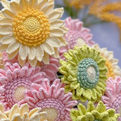 二重層ひまわり手編みかぎ針編み造花フェイクフラワーギフト完成手作りストール花飾り装飾