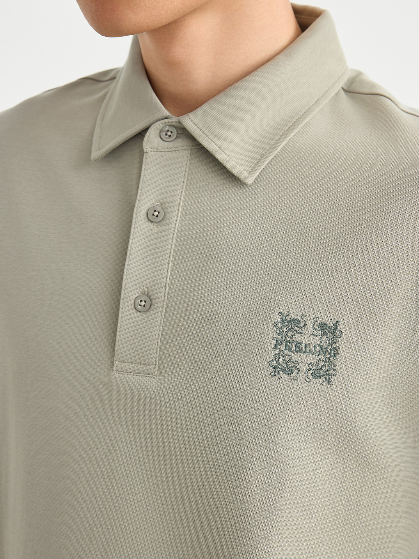 Áo polo nam pique cổ bẻ thêu họa tiết, tay ngắn, chất liệu cotton 220g — đen