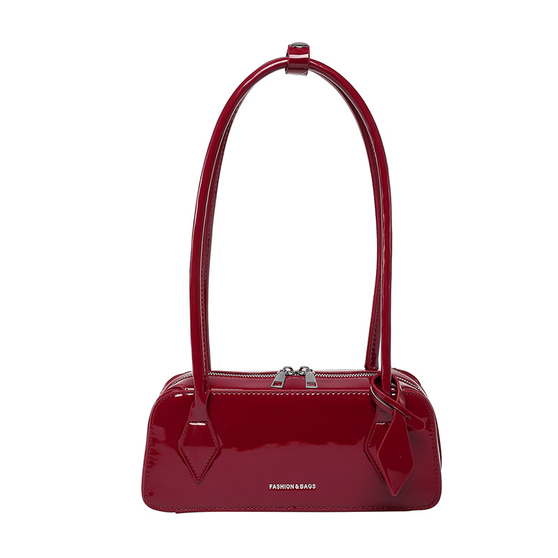 Bolso de axila de textura de alta calidad 2025 verano nuevo bolso femenino moda alfabeto bolso de hombro brillante charol marea