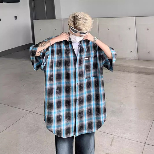 Vintage distressed short-sleeve grid shirt for men, stylish versatile thin dress shirt, American fashion brand collar grid half-shirt