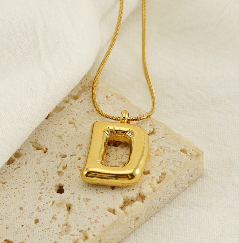 10g Weight PVD Coated Gold Plating Process 18K Gold Plated Plating Material Titanium Steel Hip-Hop Letter Plating Pendant Necklace
