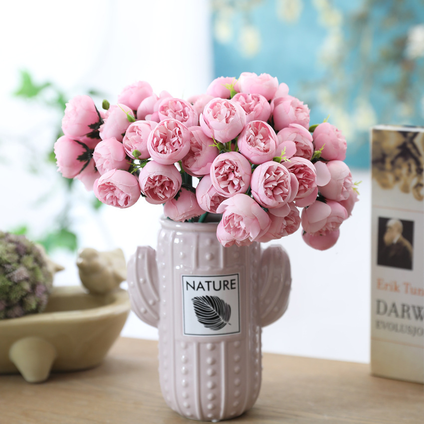 27 tea rose lafite bouquet