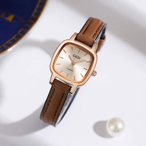 Gandi Minimalist Style Leather Strap Student Small Brown Waterproof Niche High-end Wristwatch Lady Quartz Watch Wholesale