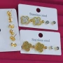 大号镶钻金粉四叶花耳钉