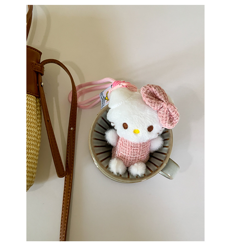 Korean style simple and fashionable woven mobile phone bag for women 2025 summer new seaside vacation crossbody straw woven bucket bag undefined