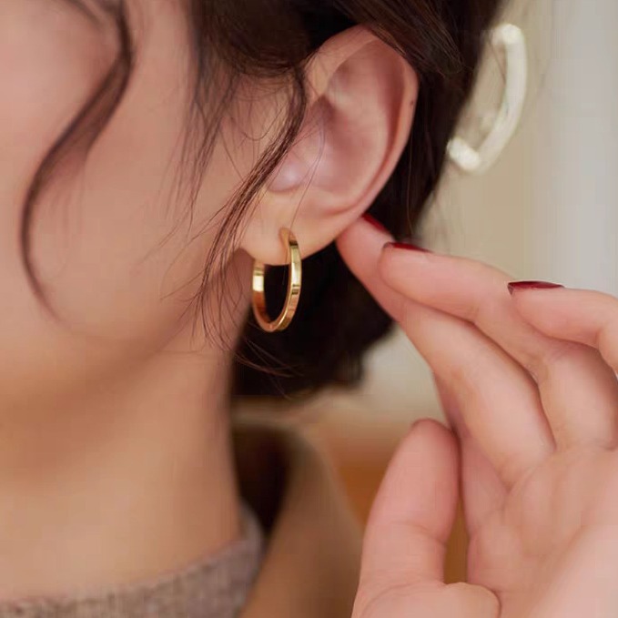 Counter workmanship! Advanced Sense French Cool Ear Ring Light Luxury Niche Design 2024 New Explosive Elegant Earrings