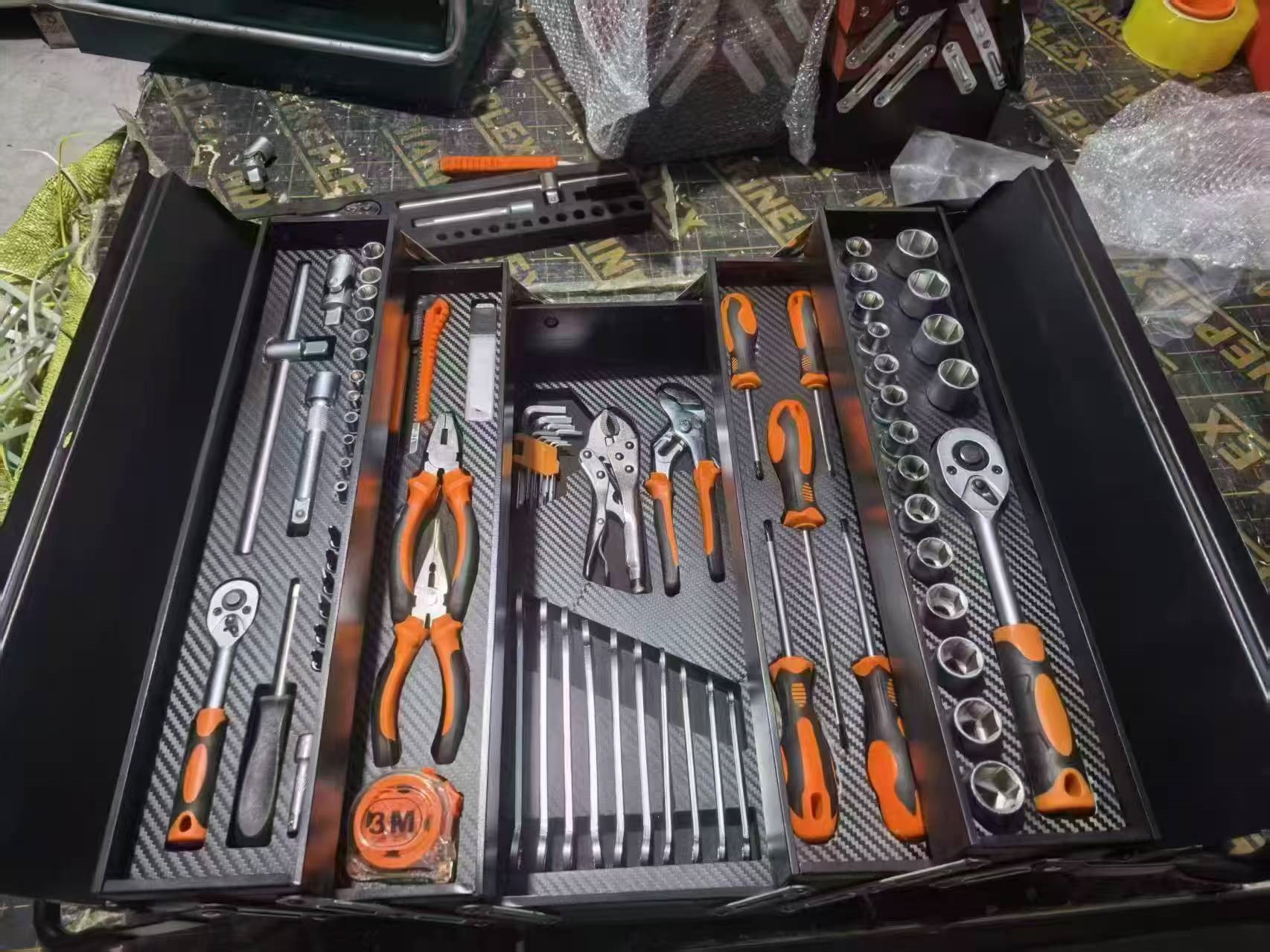 85-piece three-layer folding tool box, auto repair hardware tools, manual mechanical repair set, ratchet wrench combination set