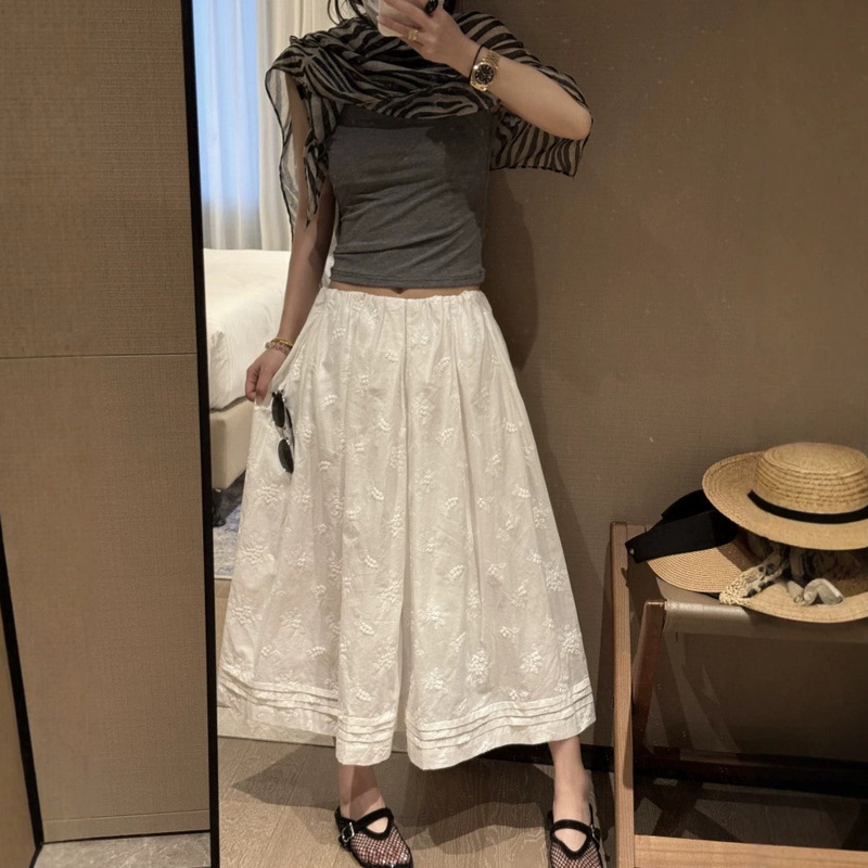 Korean-Style Exquisite Embroidered Three-Quarter Wide-Leg Skirt Pants for Women 2026 Fashion Holiday Style Elastic Waist A-Line Casual Wide-Leg Pants Korean-Style Exquisite Embroidered Three-Quarter Wide-Leg Skirt Pants for Women 2026 Fashion Holiday Style Elastic Waist A-Line Casual Wide-Leg Pants