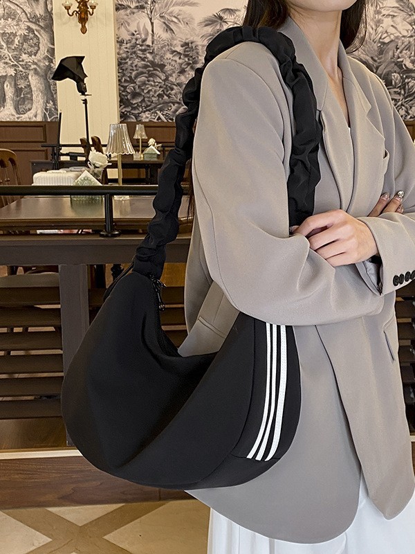 Bolso de Hombro Estilo Deportivo, Estilo Coreano, Color Sólido, Tres Rayas, Bolso Tipo Dumpling, Gran Capacidad, Ligero, Informal para Mujer