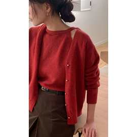 现 2025冬季新款韩国韩版圣诞红简洁纯色针织吊带开衫两件套