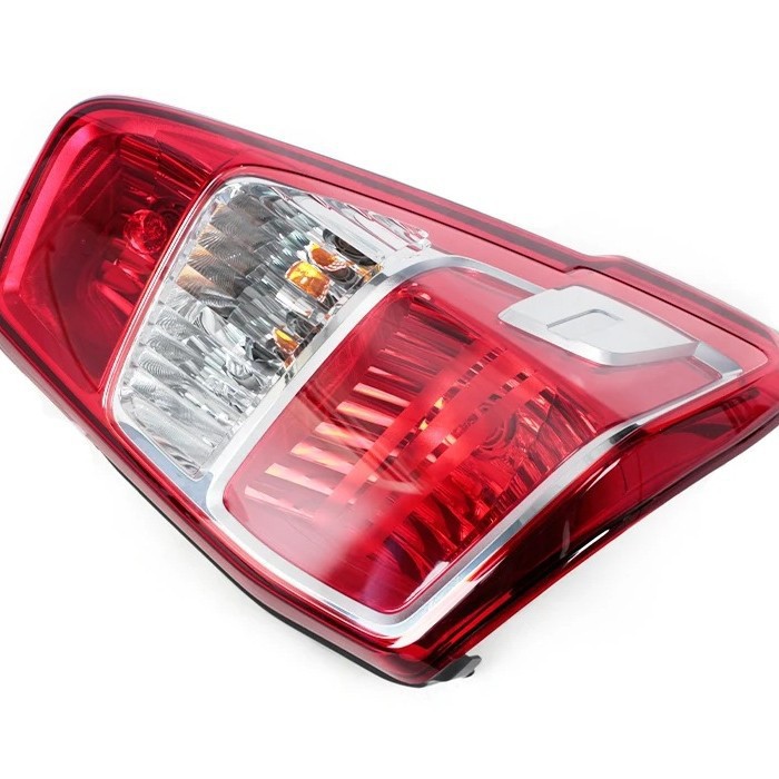 Corea del Sur Ssangyong MUSSOSPORTS gran luz trasera luz trasera luz de freno luz trasera exterior conjunto