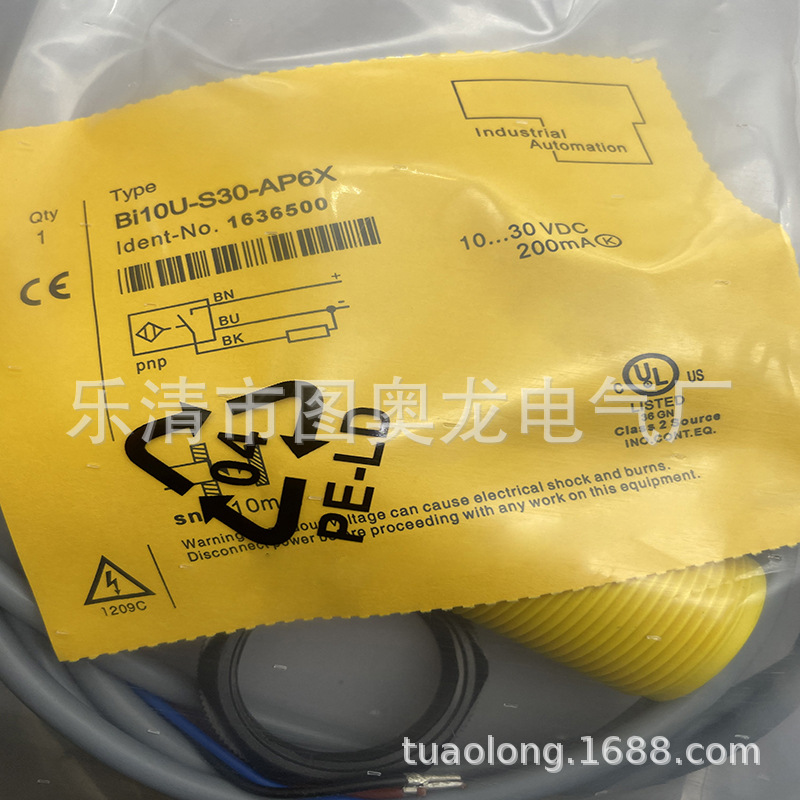 M30 全新接近开关BI10U-P30SK-AP6X  BI10U-P30SK-AN6X质保一年