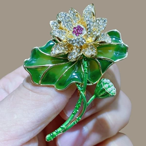Green Lotus Leaf Three-dimensional Lotus Advanced Feeling New Product Enamel Color Lotus Brooch Guofeng Mother Gift Corsage Classic Female
