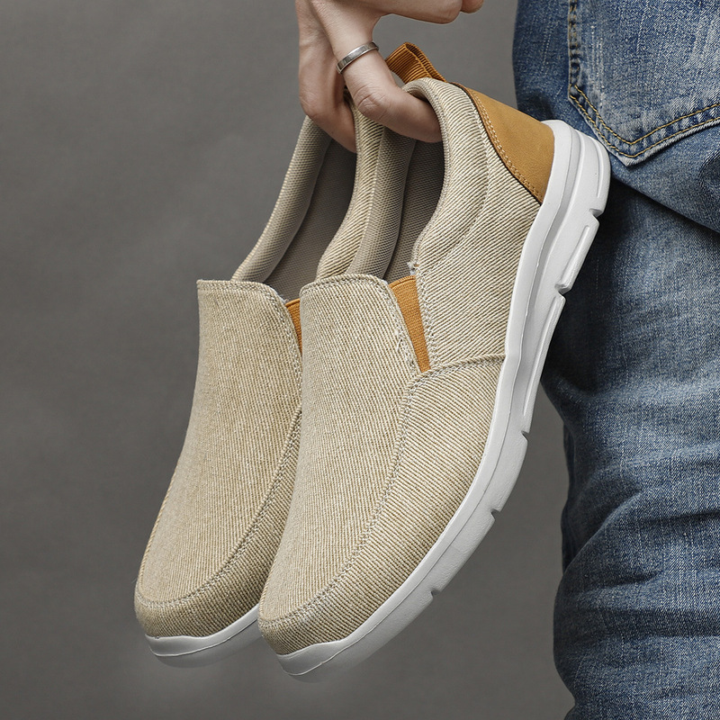 Men's Shoes Spring and Summer Canvas Shoes Lightweight Breathable Comfortable Casual Shoes Classic Flip-on Loafers