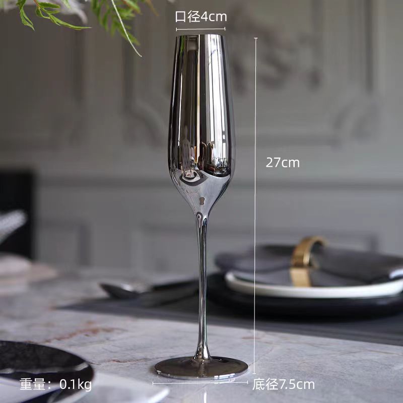 샴페인 유리-실버 가득