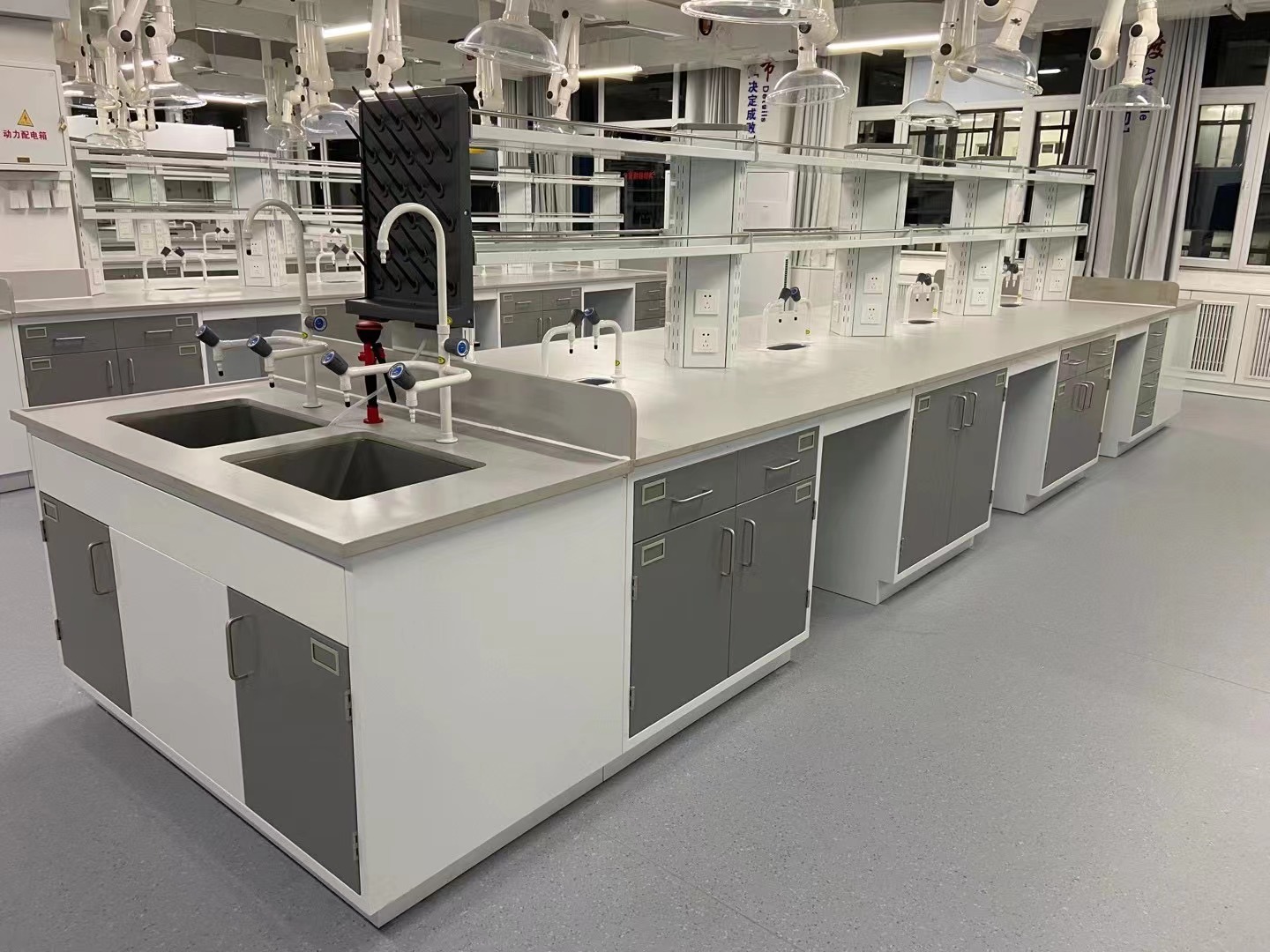 Ϋ���ൺ���ռ����ĳ��Ͳ�ȫ�ָ�ľʵ��̨ʵ���ұ�̨���ҹ�Ӧ